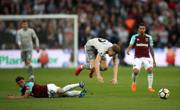 剧划上了一 剧划上了一