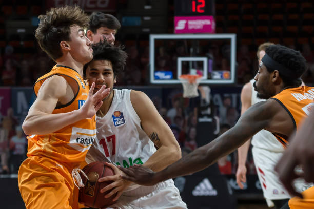 战术不仅可 战术不仅可